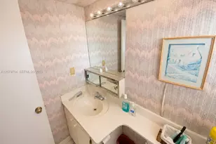 1751 NW 75th Ave, Plantation, FL 33313 - Photo 15