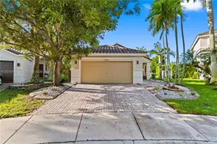 1416 Canary Island Dr, Weston, FL 33327 - Photo 9