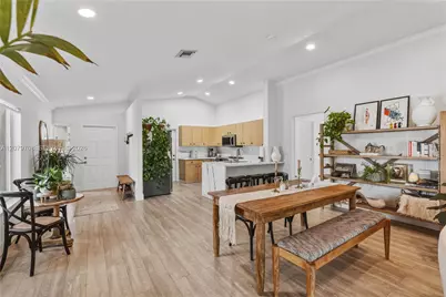 1416 Canary Island Dr, Weston, FL 33327 - Photo 31