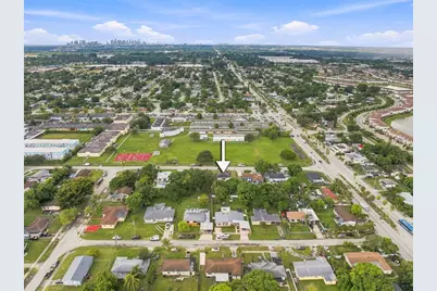 2135 NW 129th St, Miami, FL 33167 - Photo 37