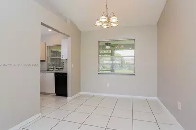2514 SW Monterrey Ln, Port Saint Lucie, FL 34953 - Photo 5