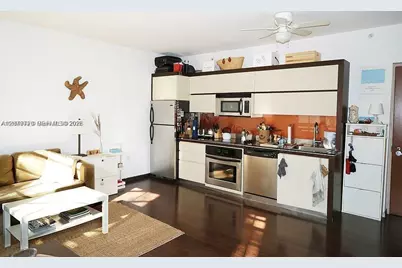 435 21st St #215, Miami Beach, FL 33139 - Photo 5