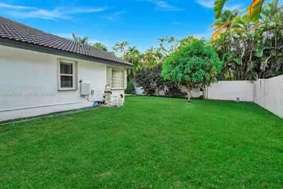 18440 SW 77th Ct #0, Cutler Bay, FL 33157 - Photo 7