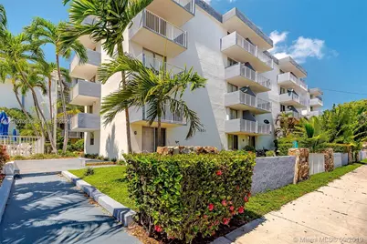 1801 S Treasure Dr #302, North Bay Village, FL 33141 - Photo 1