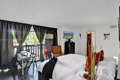 7064 SW 114th Pl #G, Miami, FL 33173 - Photo 19