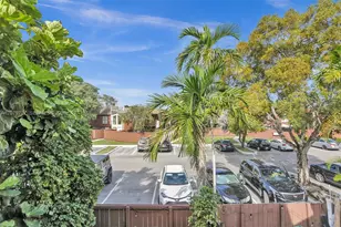 7064 SW 114th Pl, Miami, FL 33173 - Photo 11