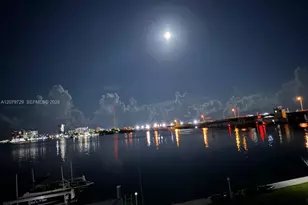 8031 NE Bayshore Ct, Miami, FL 33138 - Photo 25