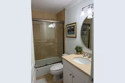 8031 NE Bayshore Ct #8031, Miami, FL 33138 - Photo 17