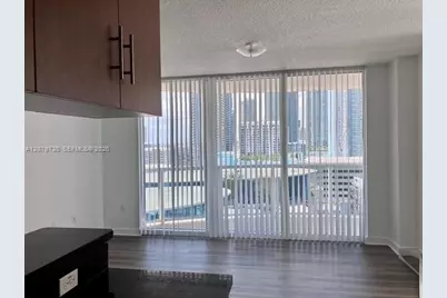 601 NE 23rd St #1502, Miami, FL 33137 - Photo 5