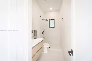 2521 SW 25th Ter, Miami, FL 33133 - Photo 31
