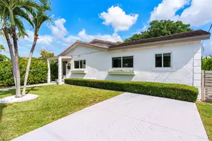 2521 SW 25th Ter, Miami, FL 33133 - Photo 3
