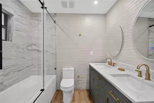 1011 NW 30th Ct, Miami, FL 33125 - Photo 31