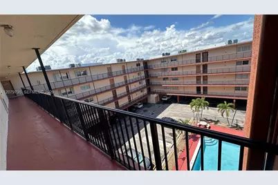 1075 W 68th St #403, Hialeah, FL 33014 - Photo 19