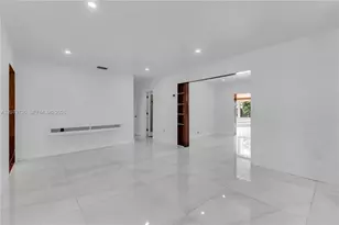 9450 SW 25th Dr, Miami, FL 33165 - Photo 9