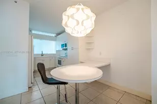 10750 NW 66th St, Doral, FL 33178 - Photo 19