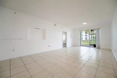 10750 NW 66th St #102, Doral, FL 33178 - Photo 15
