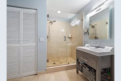 1111 SW 1st Ave #UPH4015, Miami, FL 33130 - Photo 15
