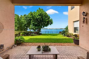 17579 SW 54th St, Miramar, FL 33029 - Photo 9