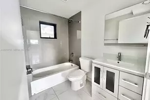 836 SW 2nd St, Miami, FL 33130 - Photo 23