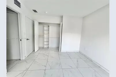 836 SW 2nd St #401, Miami, FL 33130 - Photo 27