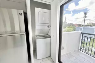 836 SW 2nd St, Miami, FL 33130 - Photo 7