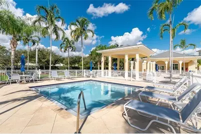 2650 NE 3rd Dr #104, Homestead, FL 33033 - Photo 23