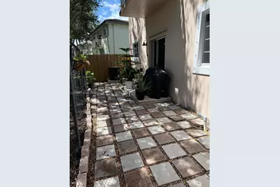 2650 NE 3rd Dr #104, Homestead, FL 33033 - Photo 19