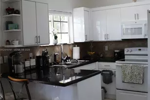 2650 NE 3rd Dr, Homestead, FL 33033 - Photo 7