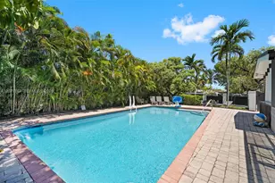 19860 NE 24th Ct, Miami, FL 33180 - Photo 27