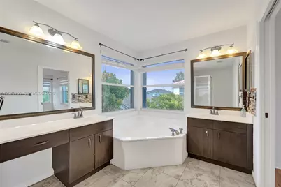 16227 NW 19th St, Pembroke Pines, FL 33028 - Photo 31