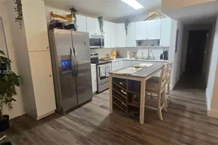 916 SW 24th Ave, Fort Lauderdale, FL 33312 - Photo 7