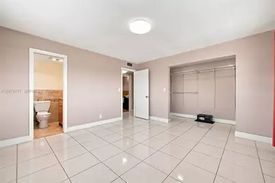 200 NE 12th Ave #1D, Hallandale Beach, FL 33009 - Photo 17