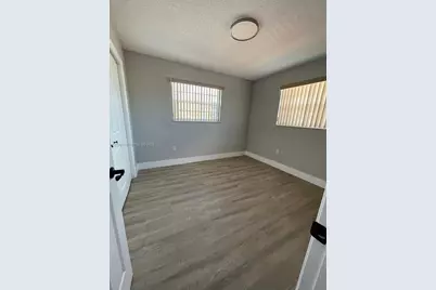 827 SW 11th Ave #5, Miami, FL 33130 - Photo 9