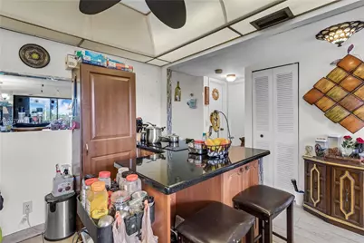 10442 Sunrise Lakes Blvd #312, Sunrise, FL 33322 - Photo 7