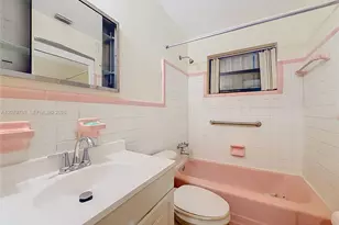 5661 Allen St, Hollywood, FL 33021 - Photo 45