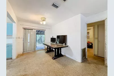 5661 Allen St, Hollywood, FL 33021 - Photo 17