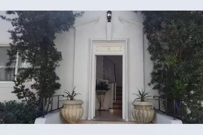 3921 N Meridian Ave, Miami Beach, FL 33140 - Photo 3