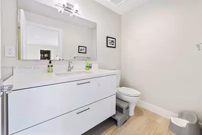 8611 Arboretum Ln, Miami, FL 33138 - Photo 27