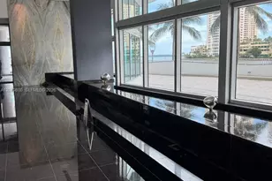 325 S Biscayne Blvd, Miami, FL 33131 - Photo 27