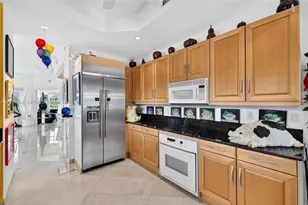 25 Hendricks Isle, Fort Lauderdale, FL 33301 - Photo 37