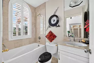 25 Hendricks Isle, Fort Lauderdale, FL 33301 - Photo 49