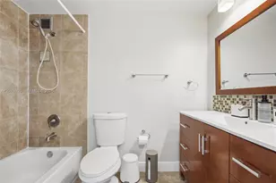 770 NE 69th St, Miami, FL 33138 - Photo 21