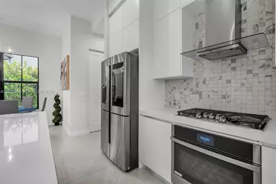 8840 Waterview Ter, Parkland, FL 33076 - Photo 23