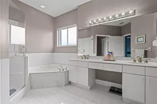 9750 NW 31st St, Doral, FL 33172 - Photo 53