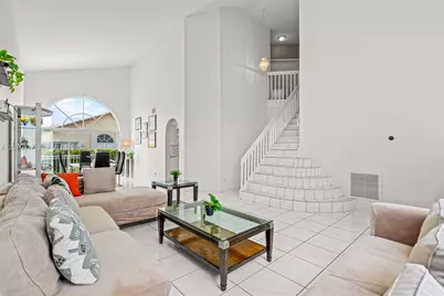 9750 NW 31st St, Doral, FL 33172 - Photo 7