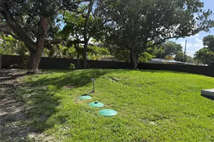 270 NW 147th St, Miami, FL 33168 - Photo 27