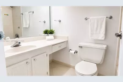 231 174th St #1215, Sunny Isles Beach, FL 33160 - Photo 9