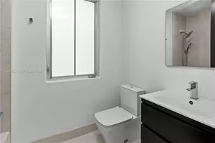 8249 NW 34th Dr, Doral, FL 33122 - Photo 15