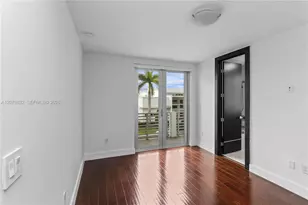 8249 NW 34th Dr, Doral, FL 33122 - Photo 15