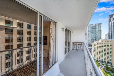 1200 Brickell Bay Dr #2904, Miami, FL 33131 - Photo 23